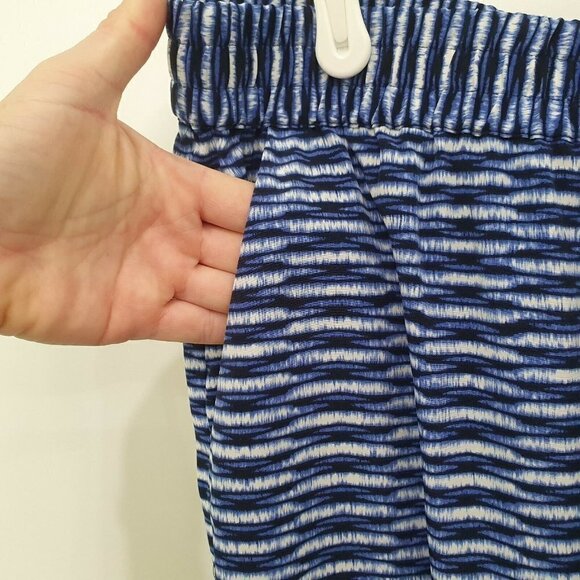Chico's Ankle Pants Blue White Elastic Waist 2 - Picture 4 of 7